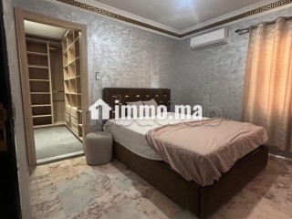 Appartement à vendre à Guéliz. 2 belles chambres. Parking et ascenseur - Appartement à vendre - Marrakech