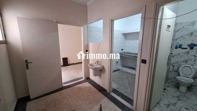 JOLI APPART 1 ETG AMAL 1 SIDI BERNOUSSI - Location Immobilier - Casablanca - photo 4