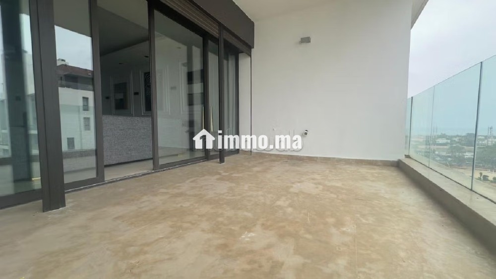 Top appart ultra moderne avec terrasse vue mer - Location Immobilier - Casablanca - photo 1