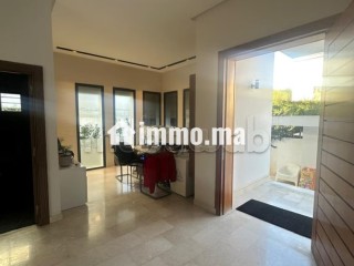 Top villa piscine a usage pro ou residentiel - Villa à louer - Casablanca
