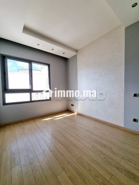 Top appart terrasse dernier etage - Location Immobilier - Casablanca - photo 6