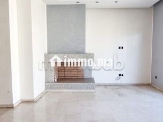 Top appart terrasse dernier etage - Appartement à louer - Casablanca