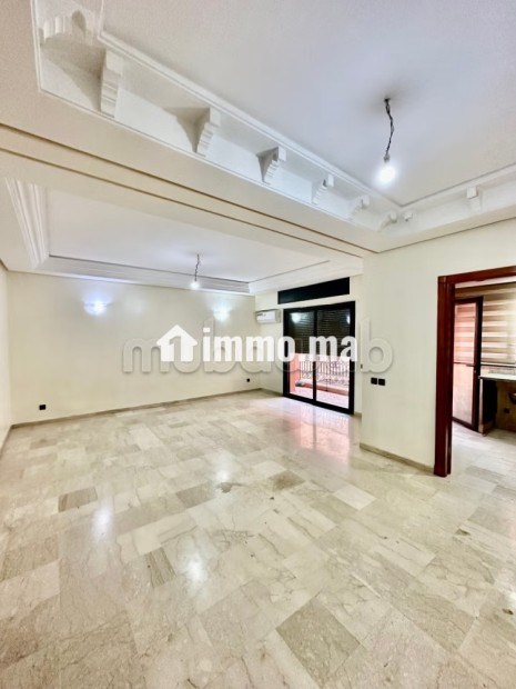 Superbe appartement à louer à Guéliz. Superficie 105 m². Système de parabole et résidence sécurisée - Location Immobilier - Marrakech - photo 1
