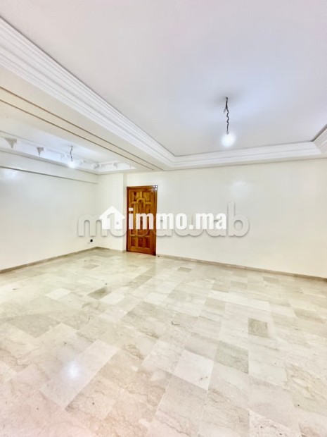 Superbe appartement à louer à Guéliz. Superficie 105 m². Système de parabole et résidence sécurisée - Location Immobilier - Marrakech - photo 5