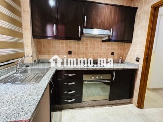 Superbe appartement à louer à Guéliz. Superficie 105 m². Système de parabole et résidence sécurisée - Appartement à louer - Marrakech