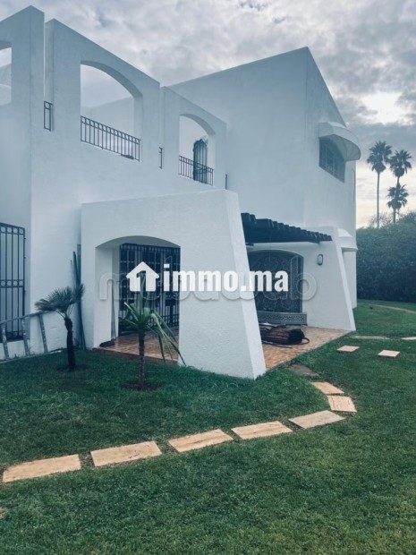 Bir kacem villa avec ch. Central et piscine à louer - Location Immobilier - Rabat - photo 1