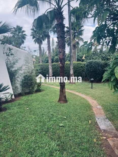 Bir kacem villa avec ch. Central et piscine à louer - Location Immobilier - Rabat - photo 4