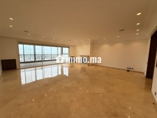 Ain diab/appart rénove 3 chambres vue mer - Appartement à louer - Casablanca