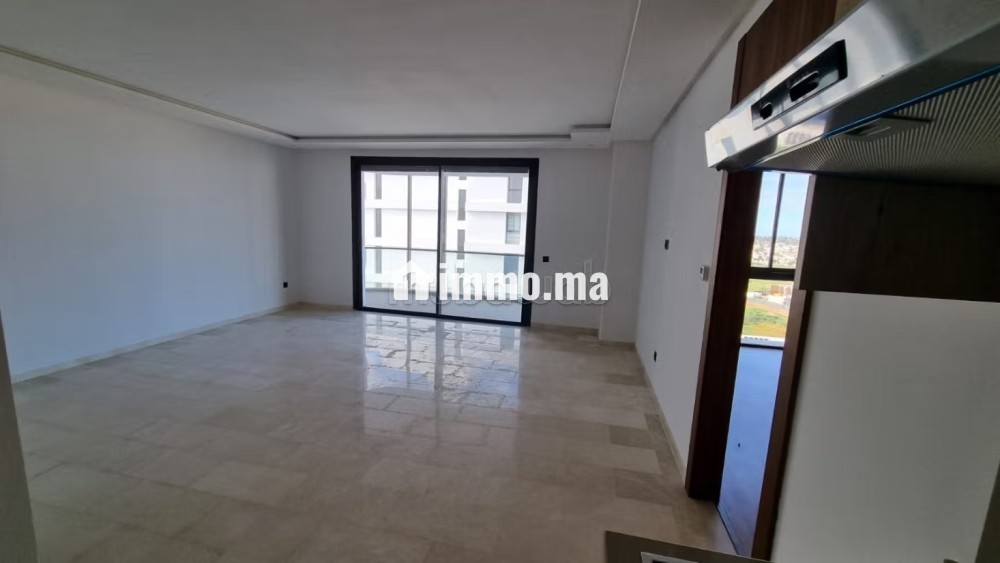 Appartement avec terrasse en étage supérieur CFC - Location Immobilier - Casablanca - photo 2