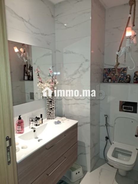Bel appartement meublé à HARHOURA - Location Immobilier - Harhoura - photo 2