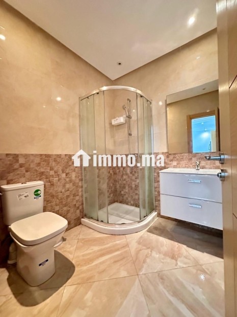 Appartement à la location longue / courte durée - Location Immobilier - Bouznika - photo 5