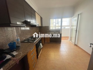 Très bel appartement familial de 178m2 avec grande terrasse de 50m2 à la location Vide à quartier Racine - Appartement à louer - Casablanca