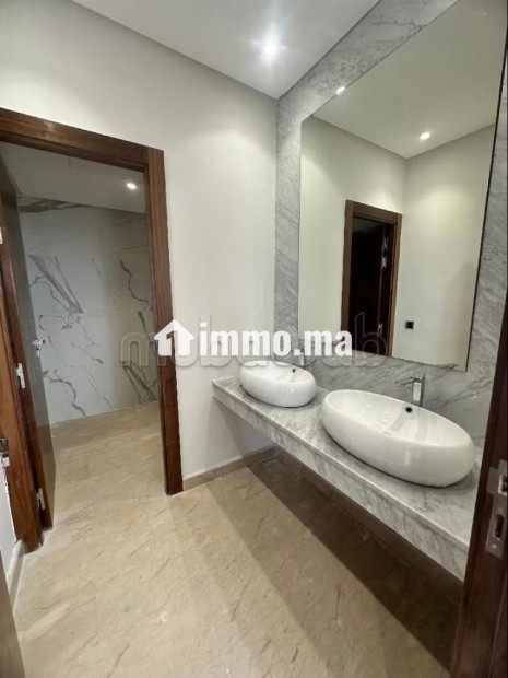 Magnifique villa à louer à el menzeh - Location Immobilier - Rabat - photo 3