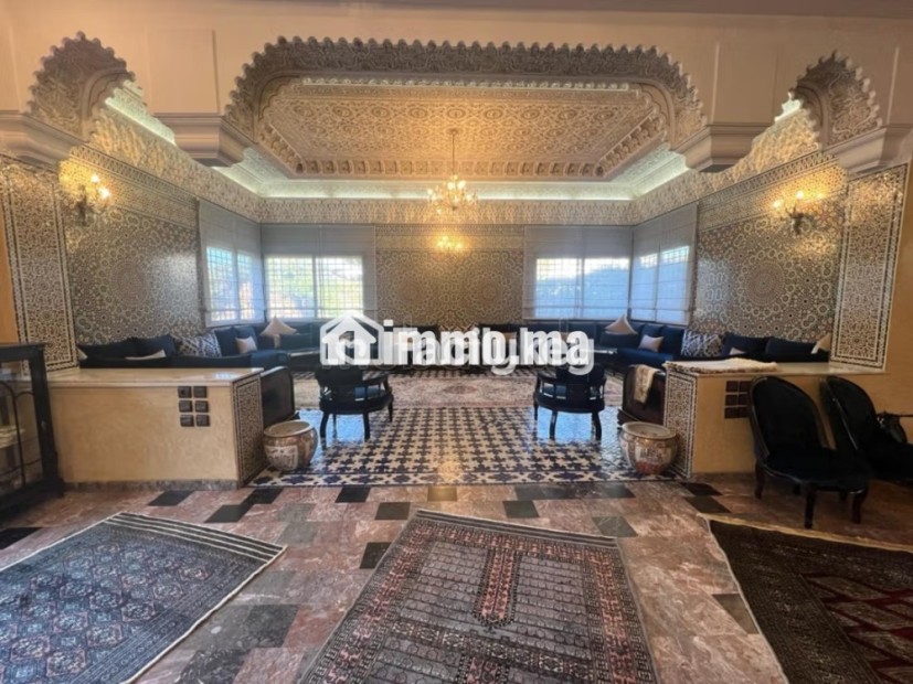 Villa de 836 m² à Casablanca - Vente Immobilier - Casablanca - photo 3