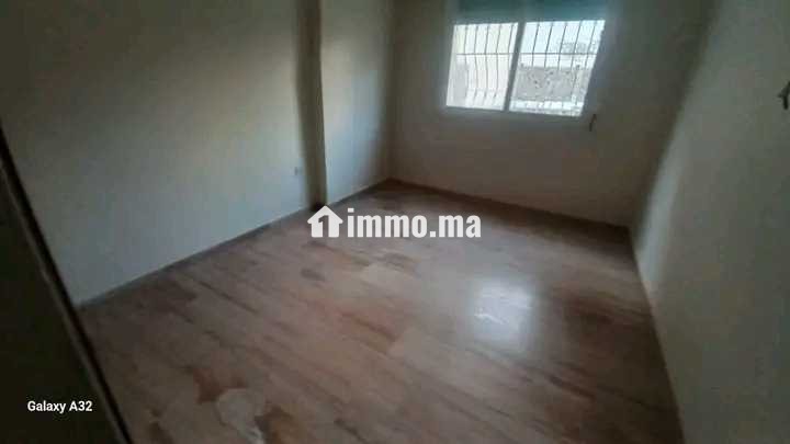 2 chambres salon vide derrière lycée Lyautey - Location Immobilier - Casablanca - photo 2