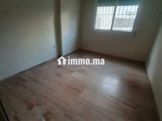 2 chambres salon vide derrière lycée Lyautey - Appartement à louer - Casablanca