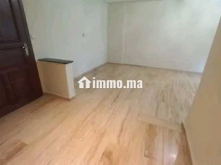 2 chambres salon vide derrière lycée Lyautey - Appartement à louer - Casablanca