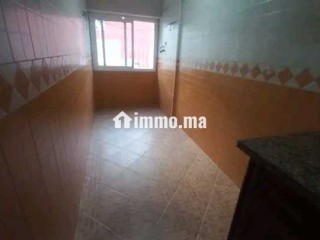 2 chambres salon vide derrière lycée Lyautey - Appartement à louer - Casablanca