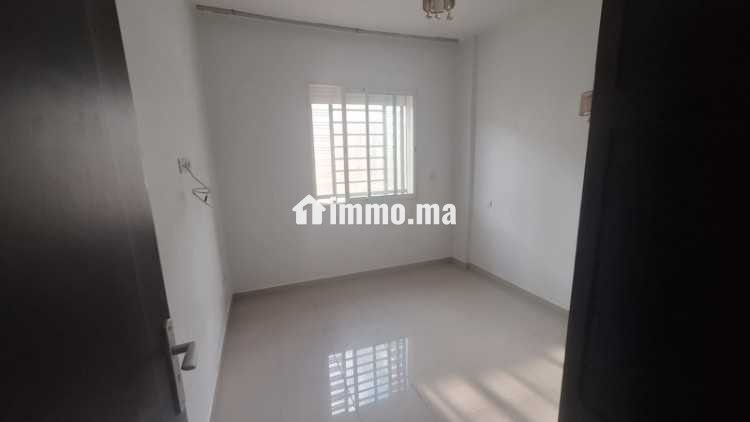 JOLI APPART 3 CHA SALON 3800 DH - Location Immobilier - Casablanca - photo 2