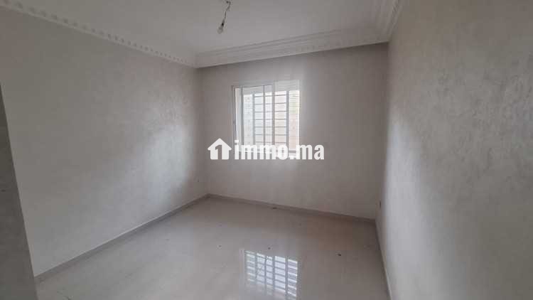 JOLI APPART 3 CHA SALON 3800 DH - Location Immobilier - Casablanca - photo 3