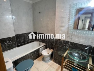 Appartement à l'achat à Asilah marina GOLF PROJET Touristique.
Superficie 97 m².
Meublé - Appartement à vendre - Asilah