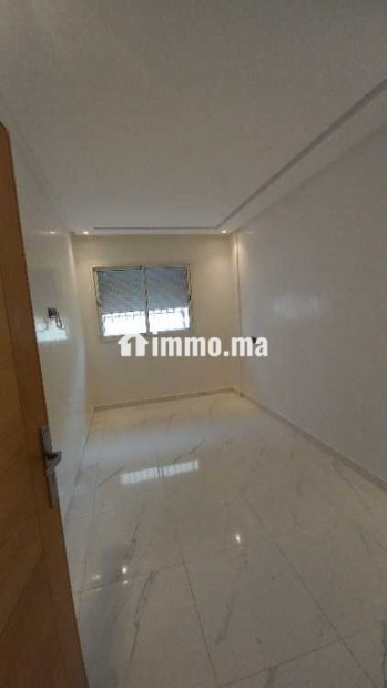Appartement à louer à hamza 100 m² - Location Immobilier - Casablanca - photo 4