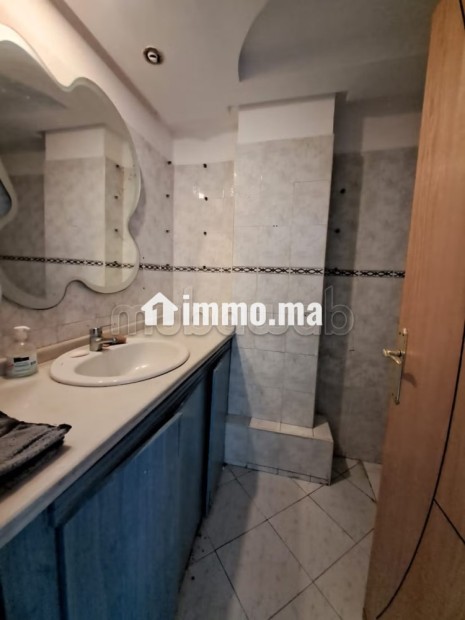 A Louer Appartement à usage bureau Diour Jamae - Location Immobilier - Rabat - photo 2
