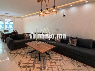 Appartement à louer à De La Plage. 4 pièces. Parking et terrasse - Appartement à louer - Tanger