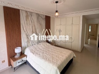 Appartement à louer à De La Plage. 4 pièces. Parking et terrasse - Appartement à louer - Tanger