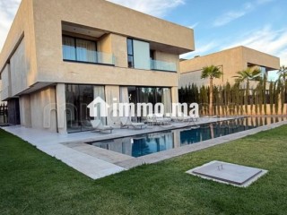 Magnifique villa à vendre à Route de l'Ourika. 16 grandes pièces - Villa à vendre - Marrakech