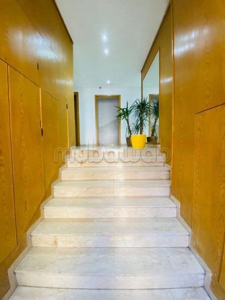 Location apprt 3 ch salon vide a belvedere 6500 dh - Location Immobilier - Casablanca - photo 2