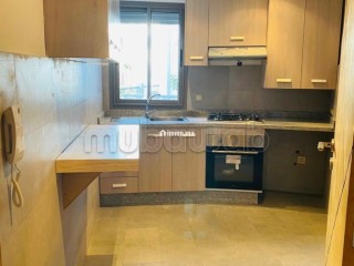 Location apprt 3 ch salon vide a belvedere 6500 dh - Appartement à louer - Casablanca