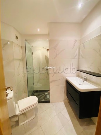 location-apprt-3-ch-salon-vide-a-belvedere-6500-dh-big-11