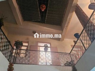 Riad titré à seulement 3 minutes de la place - Villa à vendre - Marrakech