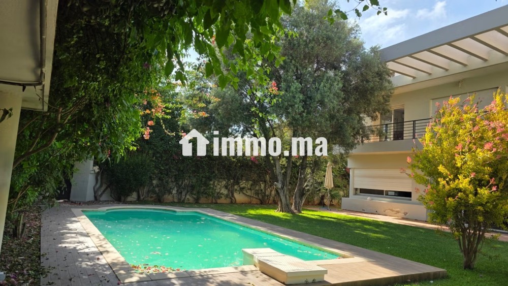 Superbe villa à louer à Casablanca Finance City. Superficie 300 m². Meublé - Location Immobilier - Casablanca - photo 1