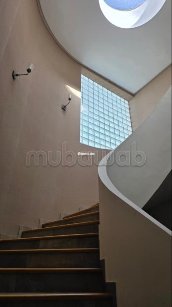 Superbe villa à louer à Casablanca Finance City. Superficie 300 m². Meublé - Location Immobilier - Casablanca - photo 4