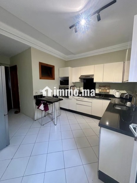Superbe Appartement Meublé à Louer sur Gauthier - Location Immobilier - Casablanca - photo 8