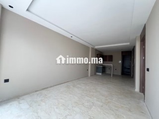 Studio chic à louer à Bourgogne Ouest. 2 pièces confortables. Résidence avec concierge - Appartement à louer - Casablanca