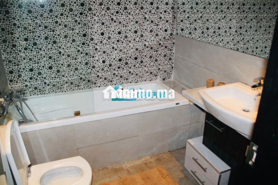 Magnifique appartement meublé à louer au sein d’un prestigieux complexe avec piscine à Tanger malabata - Location Immobilier - Tanger - photo 6