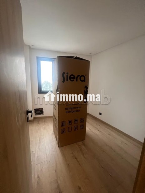 Appartement à louer à Aviation Mabella. 1 belle chambre. Cuisine équipée - Location Immobilier - Rabat - photo 2