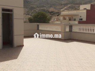 Somptueuse villa à vendre à Al Hoceima. 13 pièces. Bien meublé - Villa à vendre - Al Hoceïma