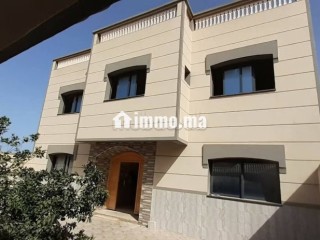 Somptueuse villa à vendre à Al Hoceima. 13 pièces. Bien meublé - Villa à vendre - Al Hoceïma