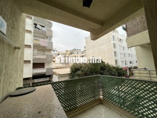 Apprt 2 ch salon vide en location a maarif extension 6500 dh - Appartement à louer - Casablanca