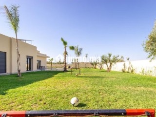 Villa de luxe à vendre à Route de Ouarzazate. 5 chambres. Bien meublé. - Villa à vendre - Marrakech