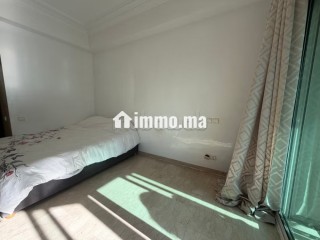 Appartement vide à louer à Palmier. 3 belles chambres. Terrasse et ascenseur - Appartement à louer - Casablanca
