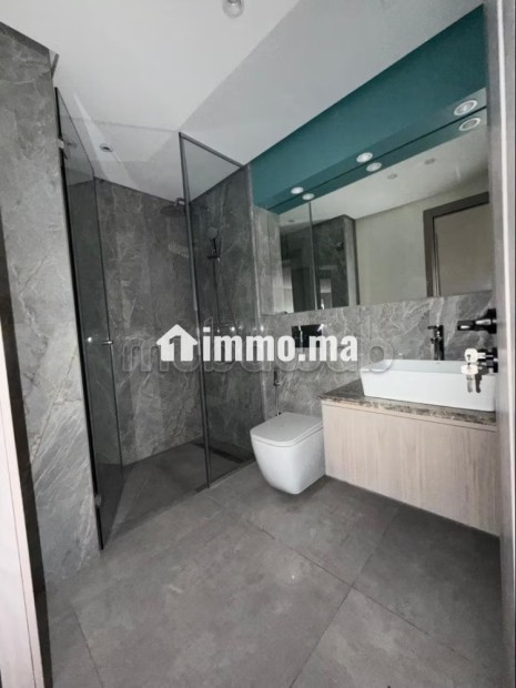 Appartement en location à Ferme Bretonne Hay Arraha. 2 belles chambres. Ascenseur et places de parking - Location Immobilier - Casablanca - photo 8