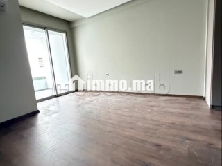 Appartement en location à Ferme Bretonne Hay Arraha. 2 belles chambres. Ascenseur et places de parking - Appartement à louer - Casablanca