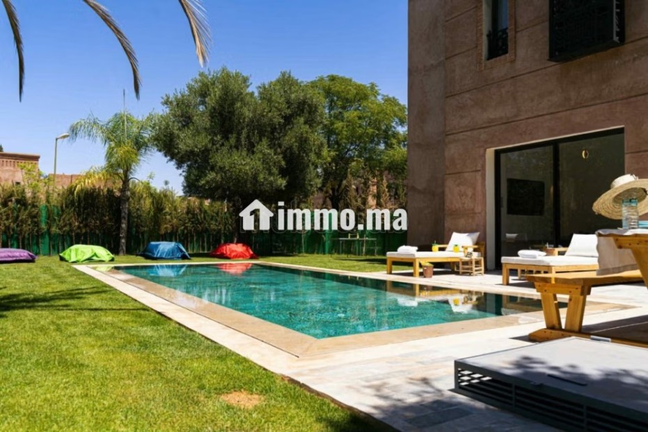 Villa de luxe à louer à Route de Fez. Superficie 400 m². Bien meublé - Location Immobilier - Marrakech - photo 1