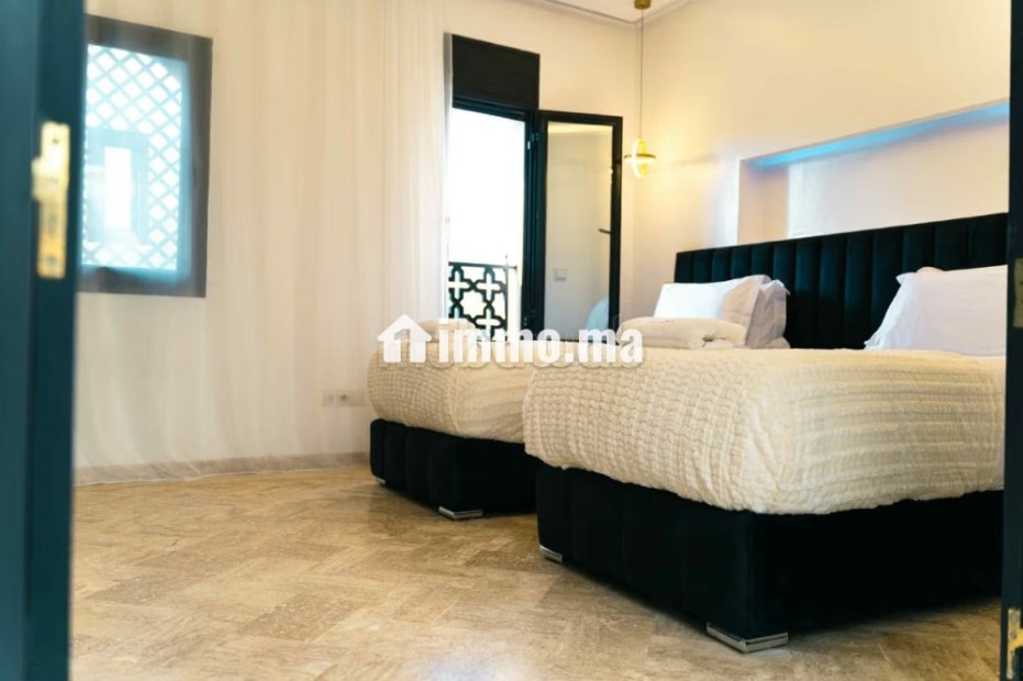 Villa de luxe à louer à Route de Fez. Superficie 400 m². Bien meublé - Location Immobilier - Marrakech - photo 3
