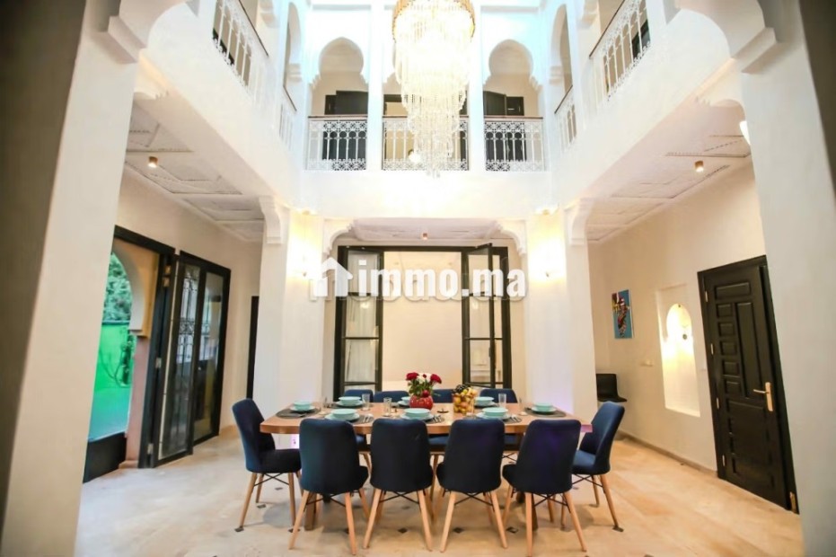 Villa de luxe à louer à Route de Fez. Superficie 400 m². Bien meublé - Location Immobilier - Marrakech - photo 8